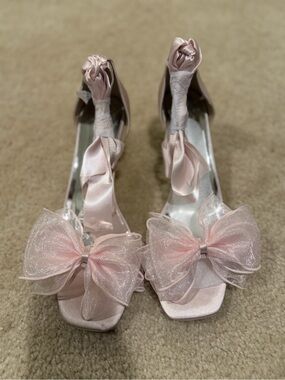 Elegant Pink Satin Bow Heels for Women